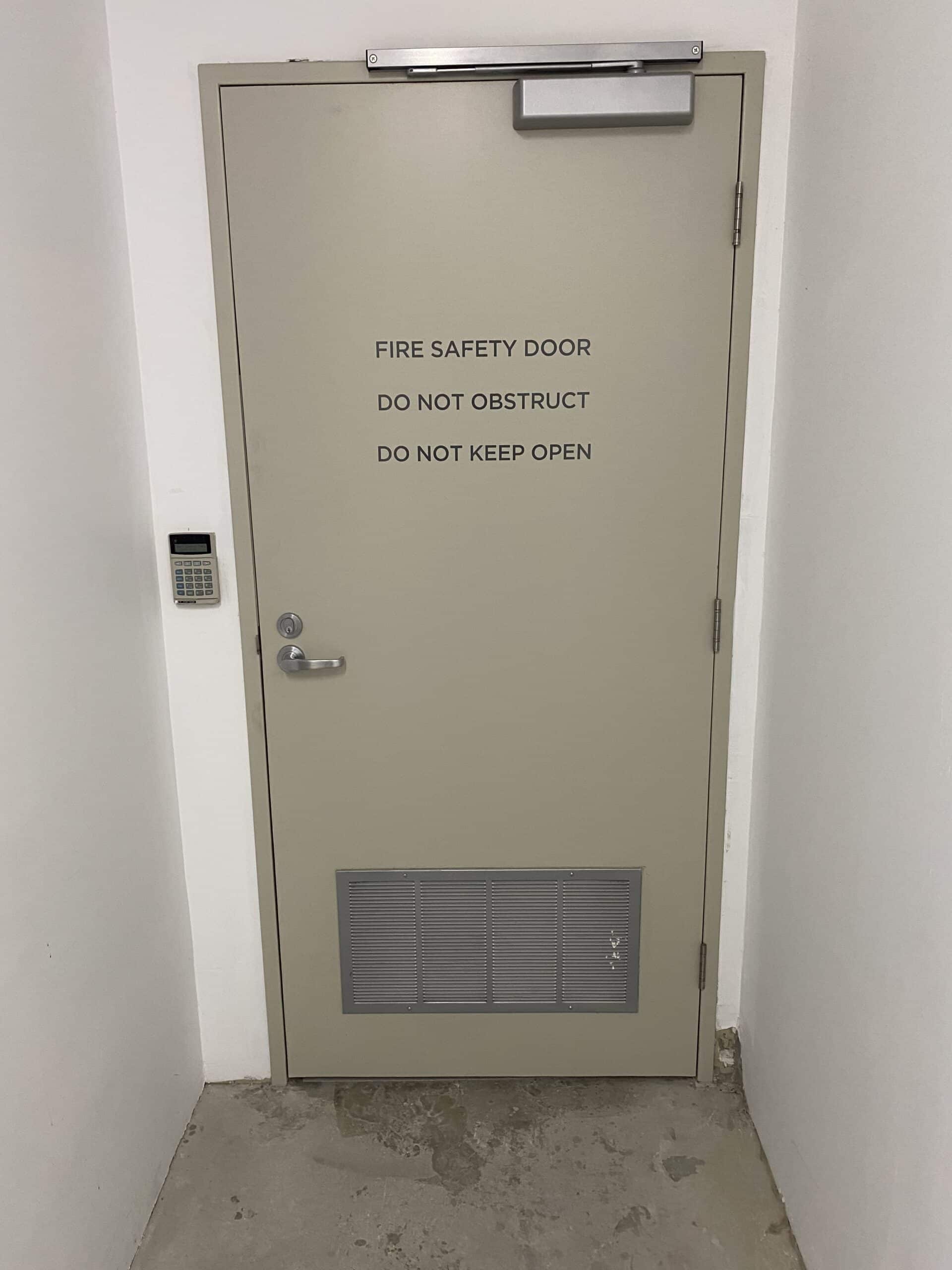 paint ply fire door with fire rated air grille scaled